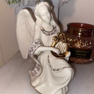 Lenox Porcelain Angel with Gold Harp- 
New in box